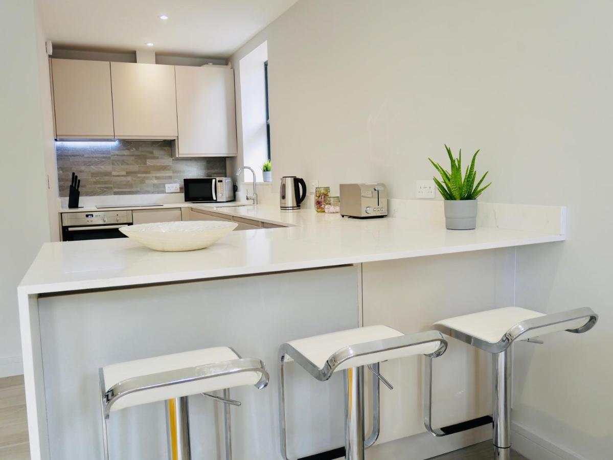 Beautiful Alumpointe Apartment - 400M To The Beach Bornemouth Extérieur photo